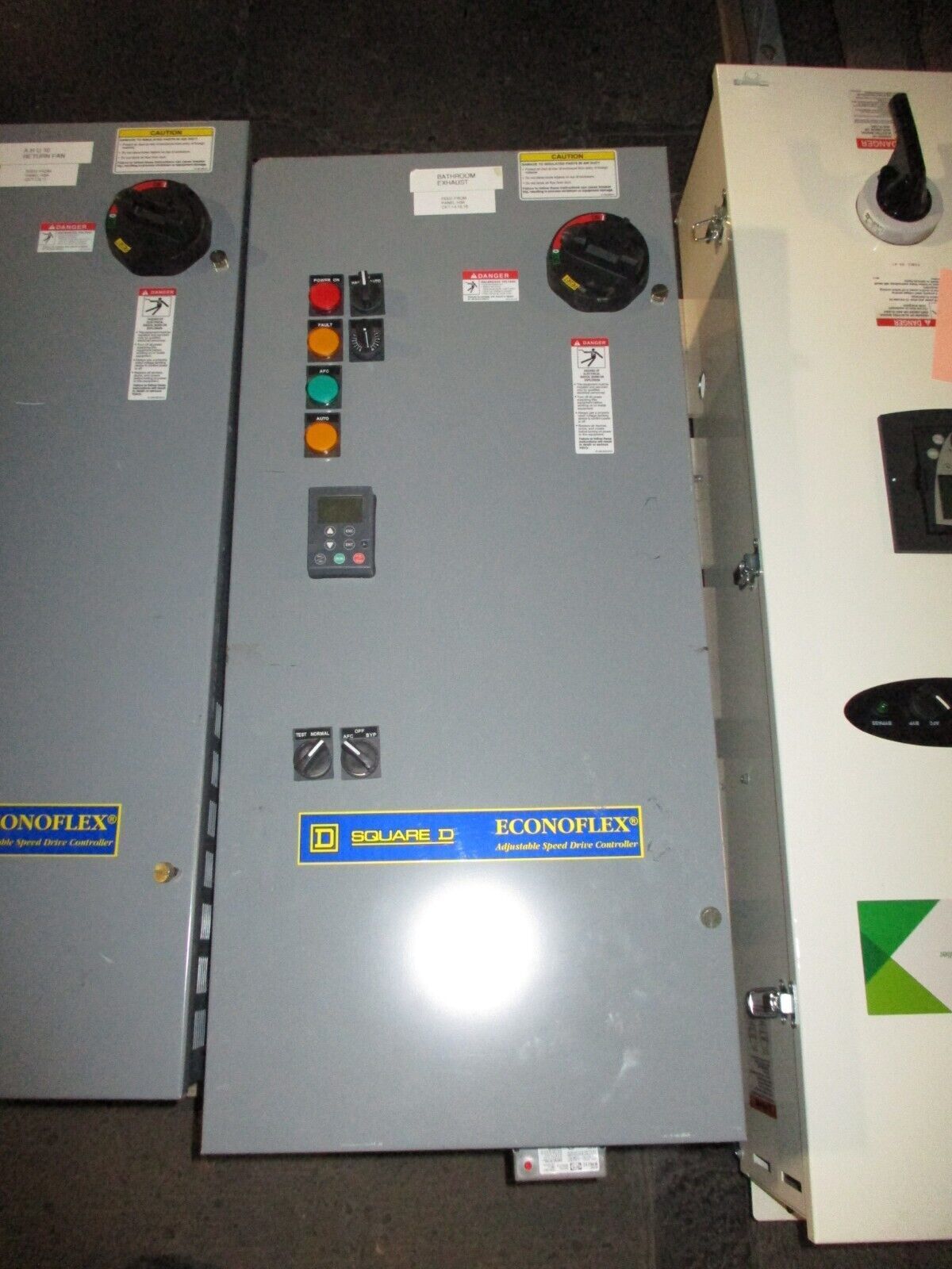 Square D EconoFlex Altivar AC Drive w/ Bypass 8839 58ECG4VY Ser. A 1HP 3Ph Used
