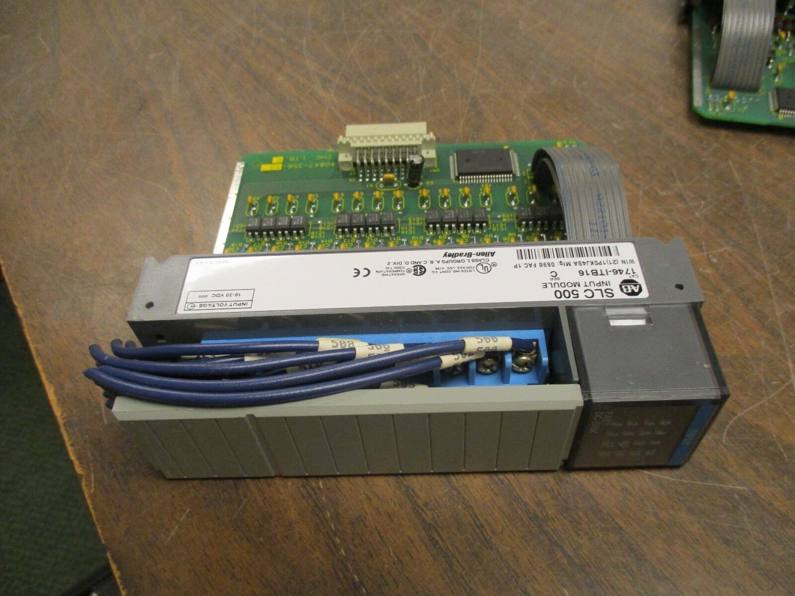 Allen-Bradley SLC 500 Input Module 1746-ITB16 Ser C 10-30VDC Used
