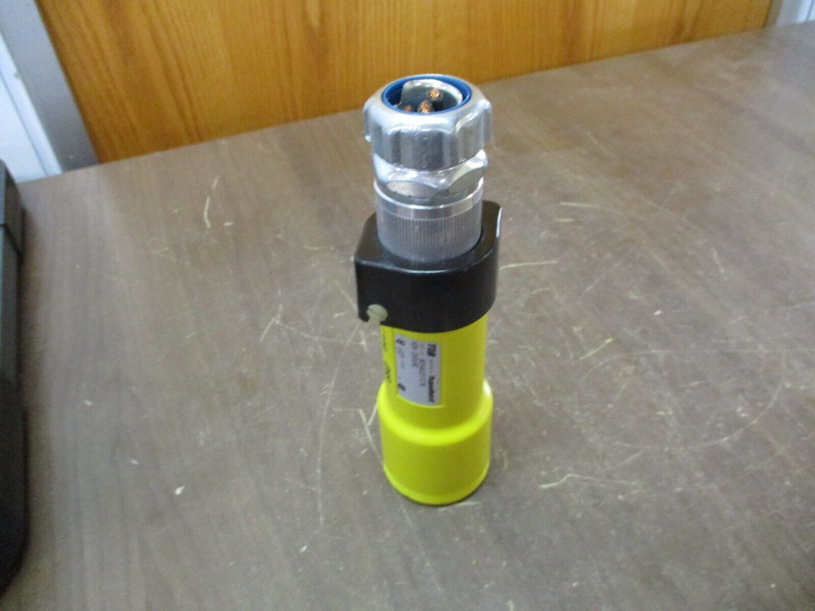 Russellstoll Connector 9C54U2T/C75 50A 250V 3P 4W *Chipped End* Used
