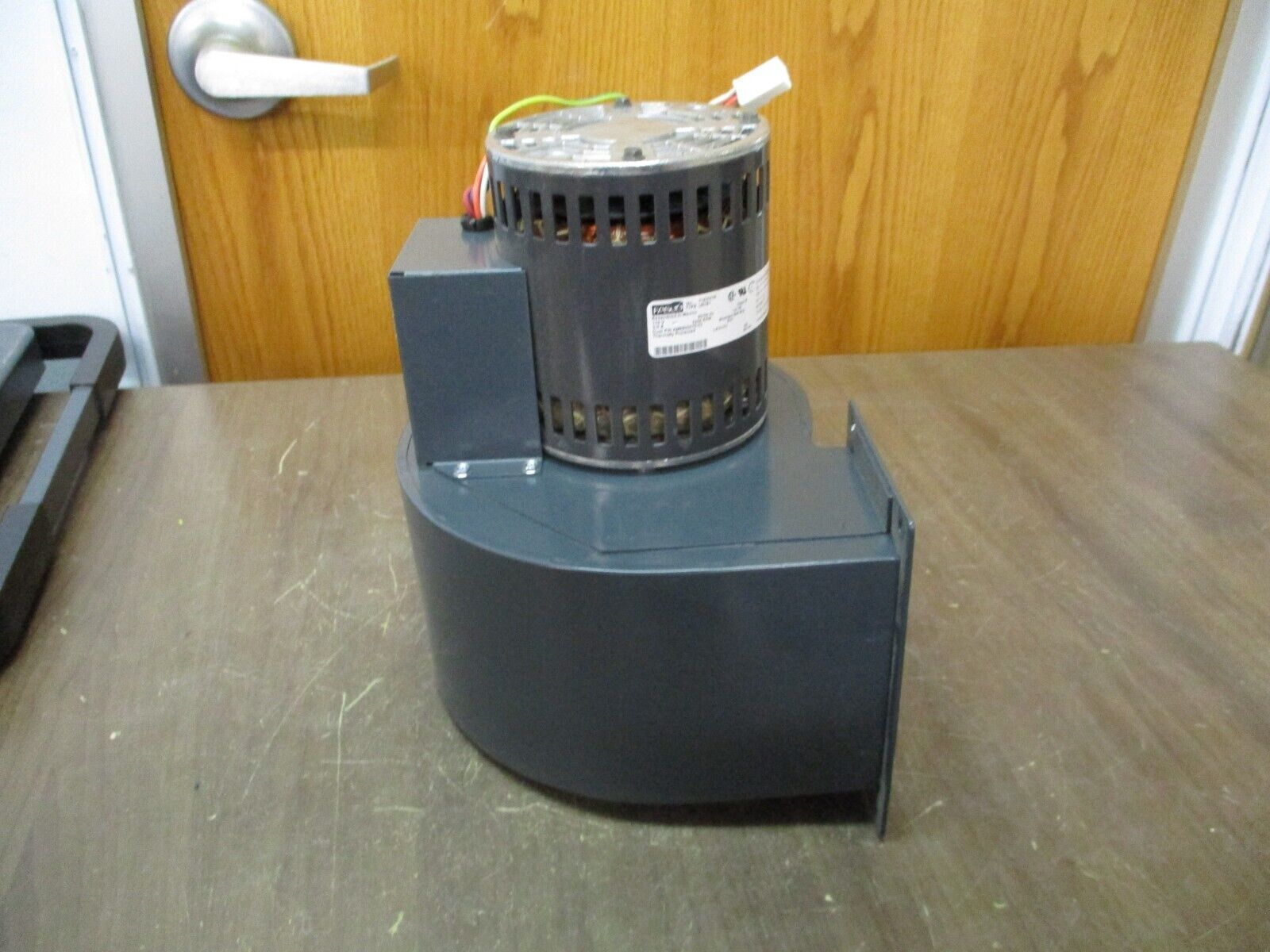 MOOG Centrifugal Blower TCP134-005 115V 3A 1/4HP 3300RPM 1Ph Used