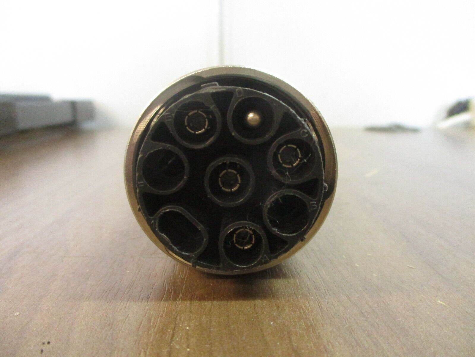 Souriau / Burndy UTG Series Connector 24-7 5-Pin Used