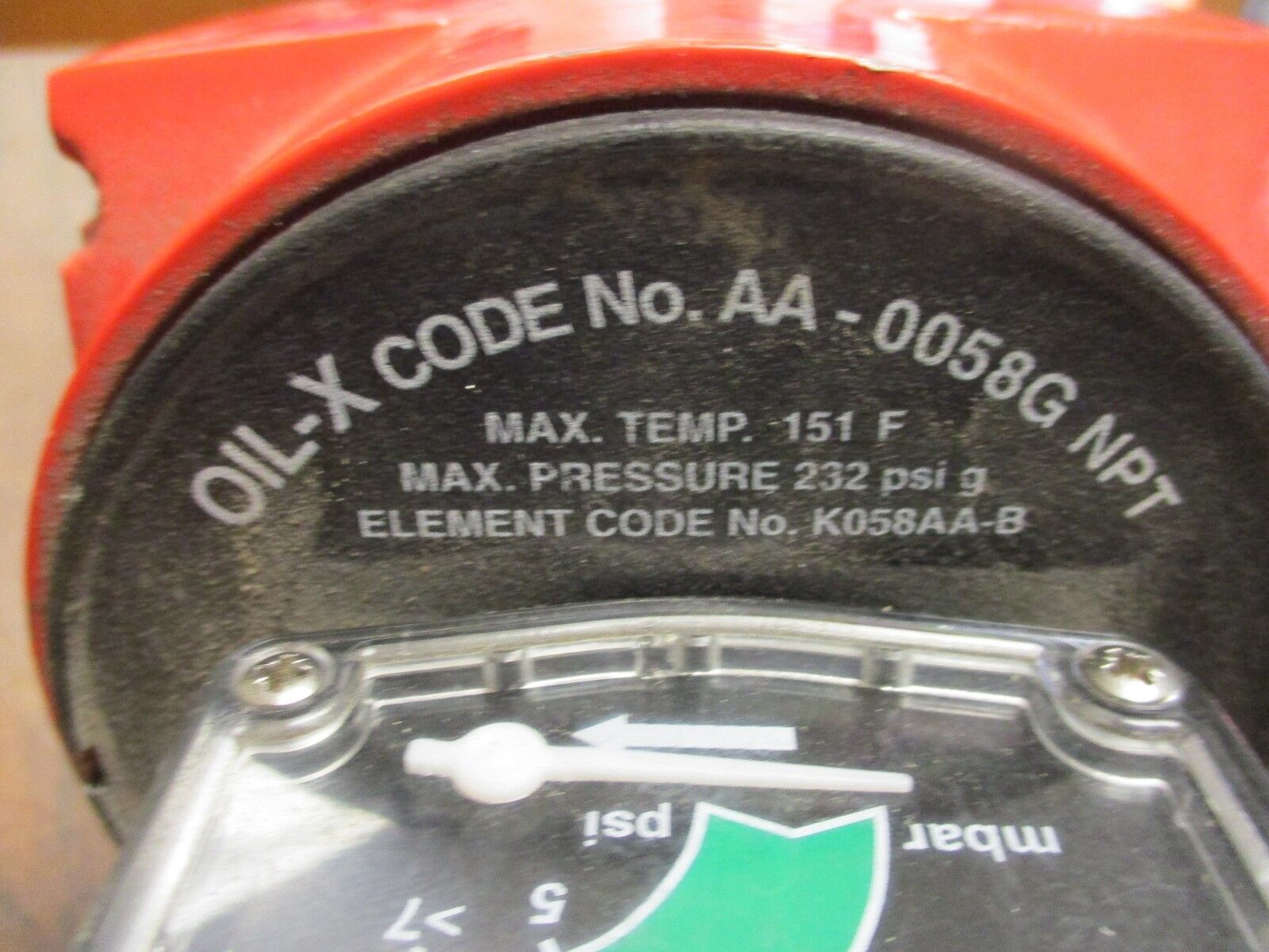 Domnick Hunter Oil-X Filter AA-0058G NPT 151°F Max 232 PSIG Max Used