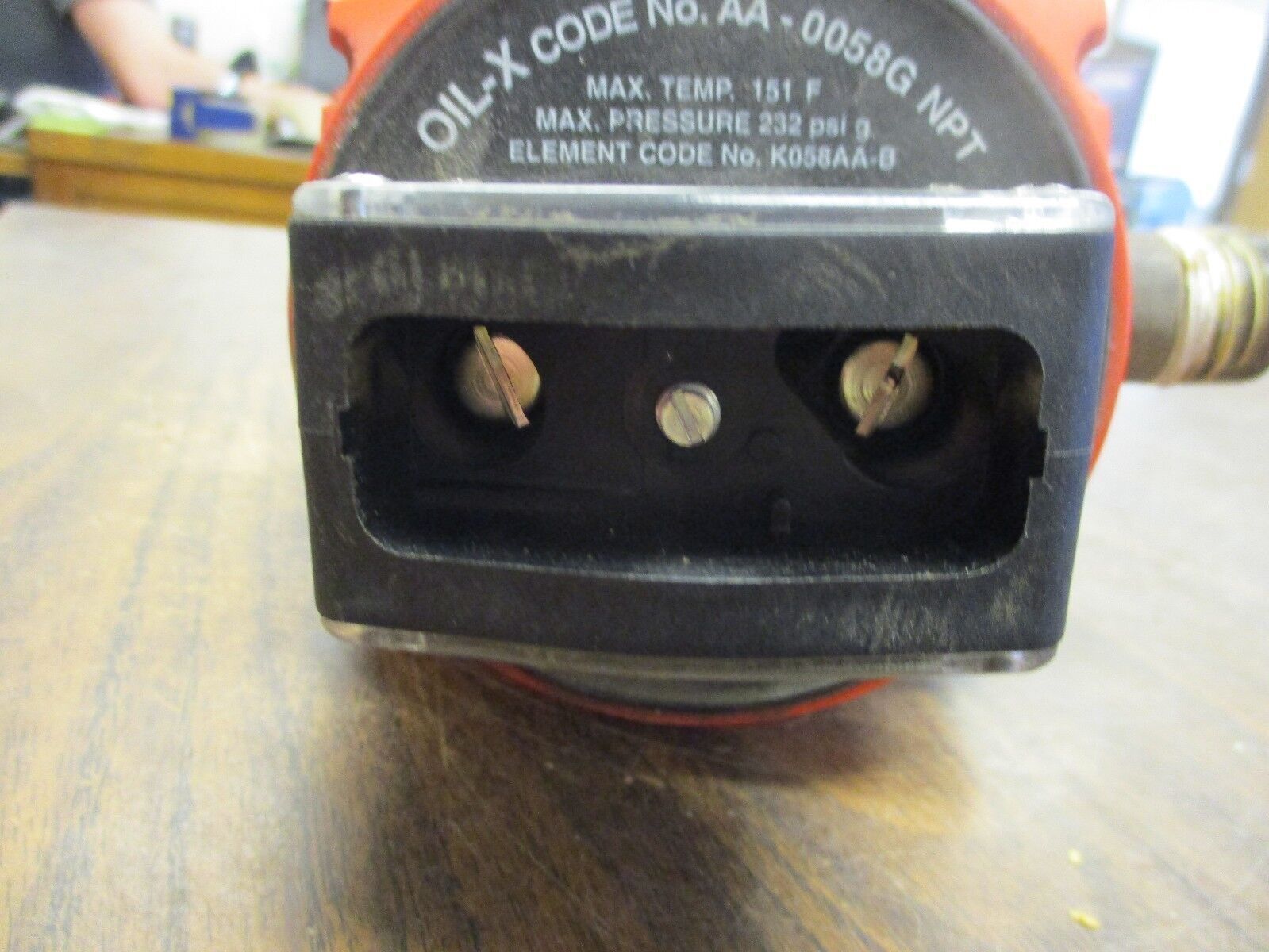 Domnick Hunter Oil-X Filter AA-0058G NPT 151°F Max 232 PSIG Max Used