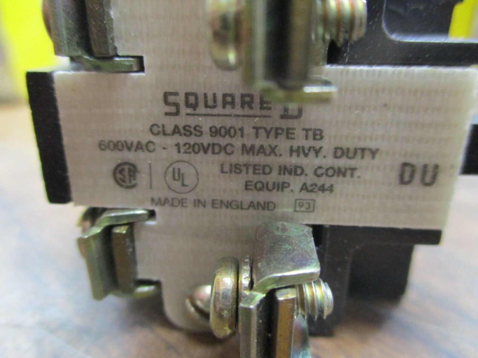 Square D Aux Contact Block 9001 TB *Missing (2) Screws* New Surplus