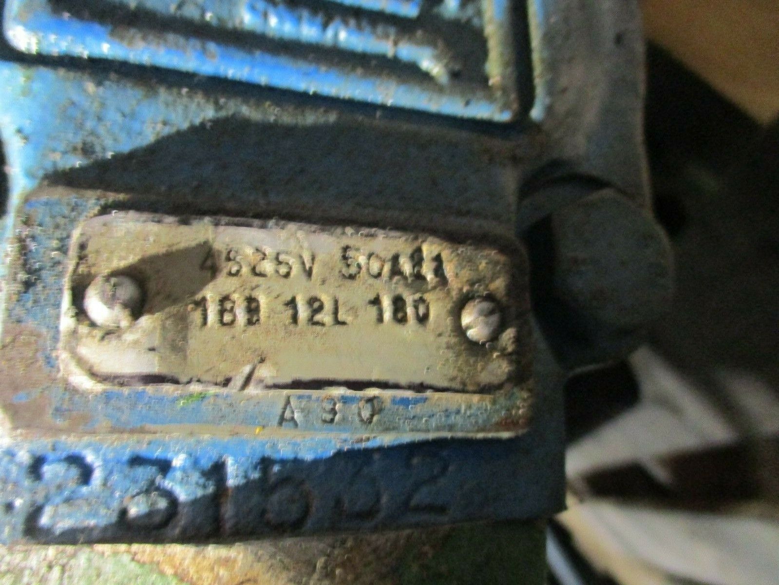 Vickers Vane Pump w/ Motor 4525V 50A24 50HP 1200RPM 208-220/440V 122/61A Used