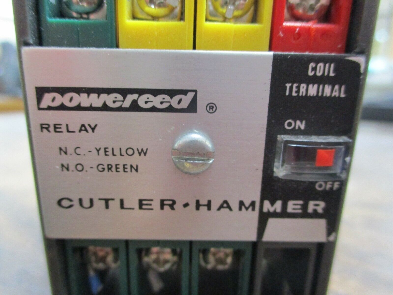 Cutler-Hammer Type R "Powereed" Relay D40RB 120V Coil Used