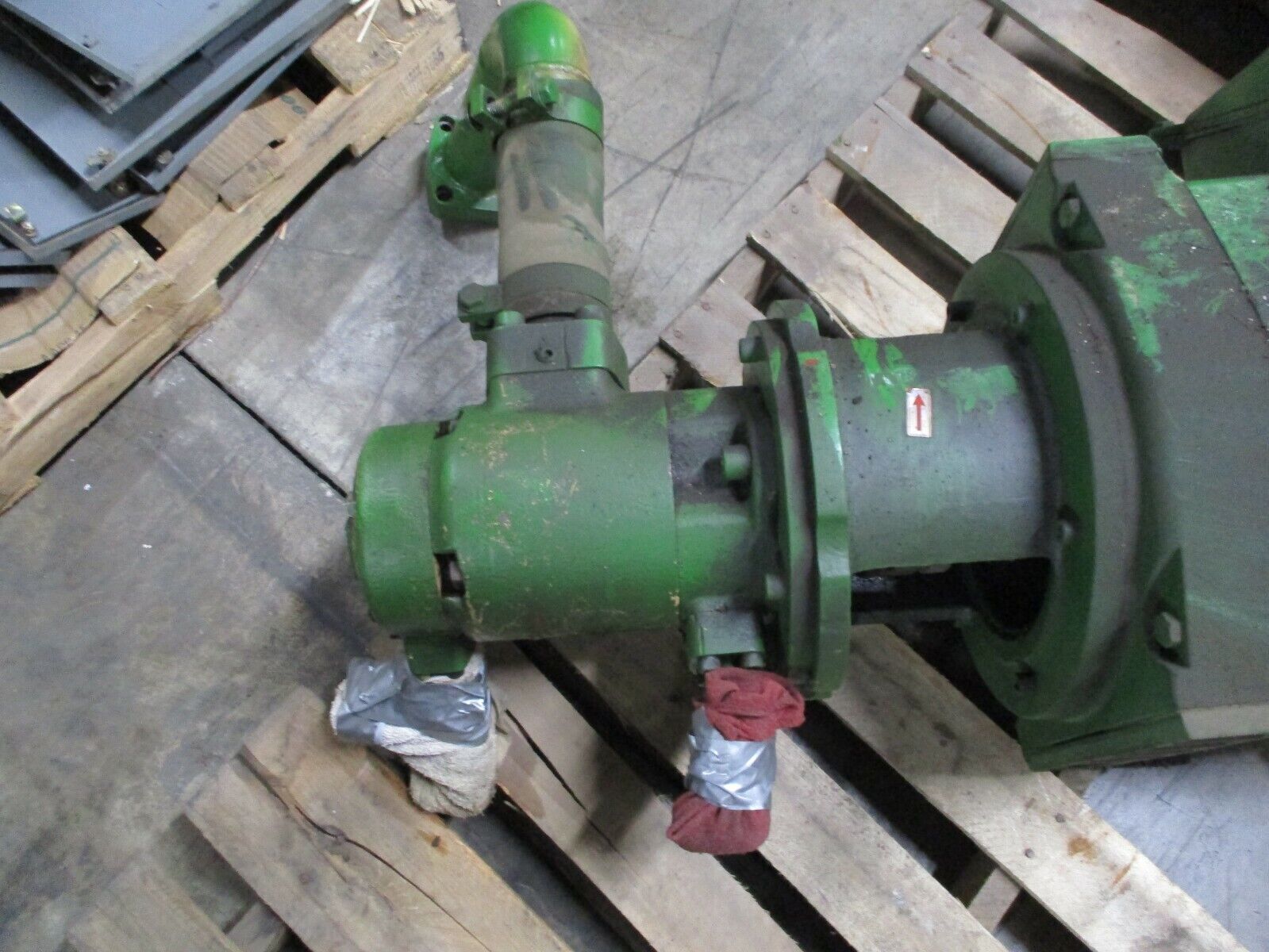 Tokyo Keiki Vane Pump w/ Motor SQP32-25-14-1AA10 40HP 1200RPM 220/440V 103/52A