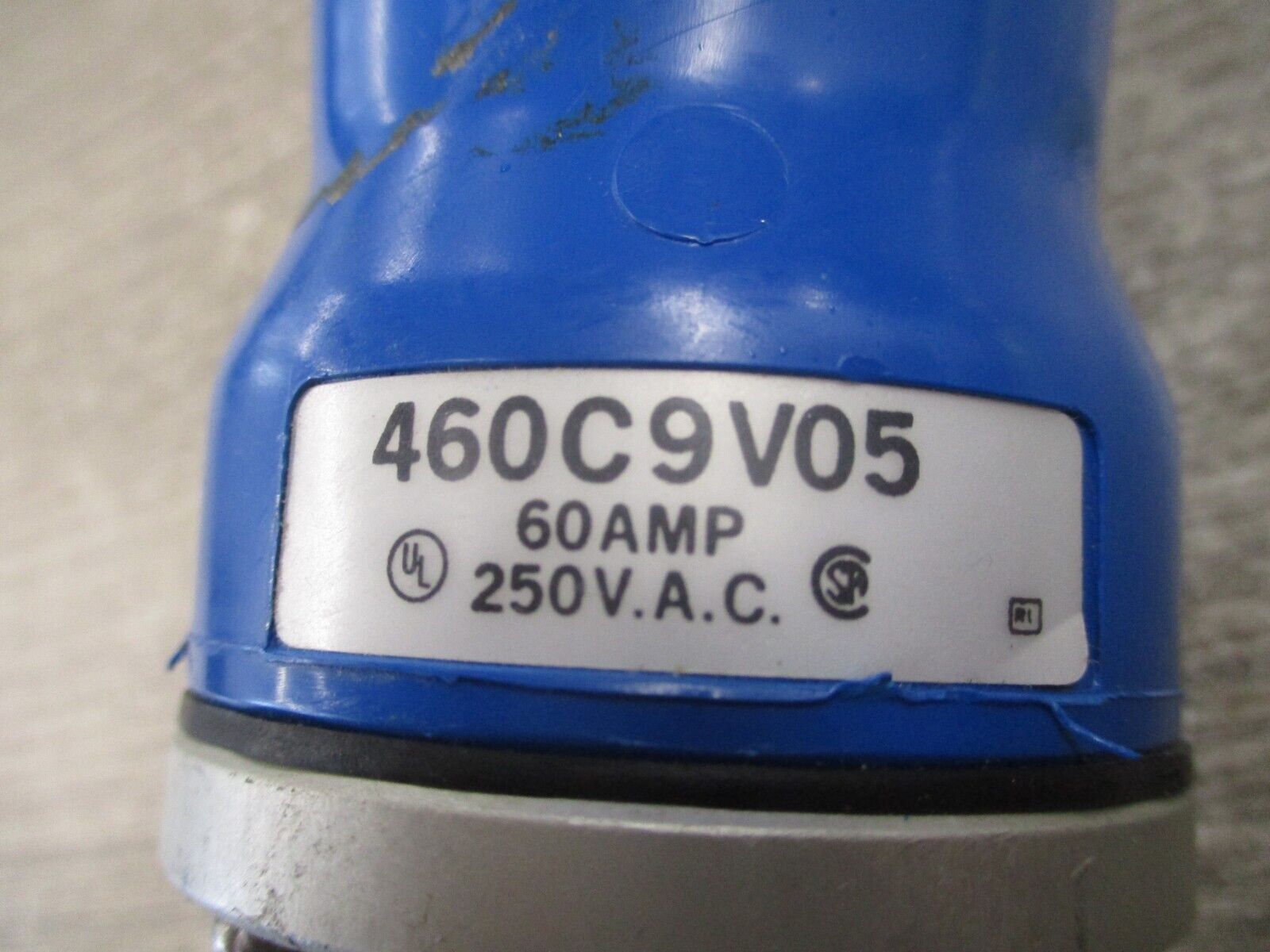 Hubbell Connector 460C9V05 60A 250V *Conduit End* Used