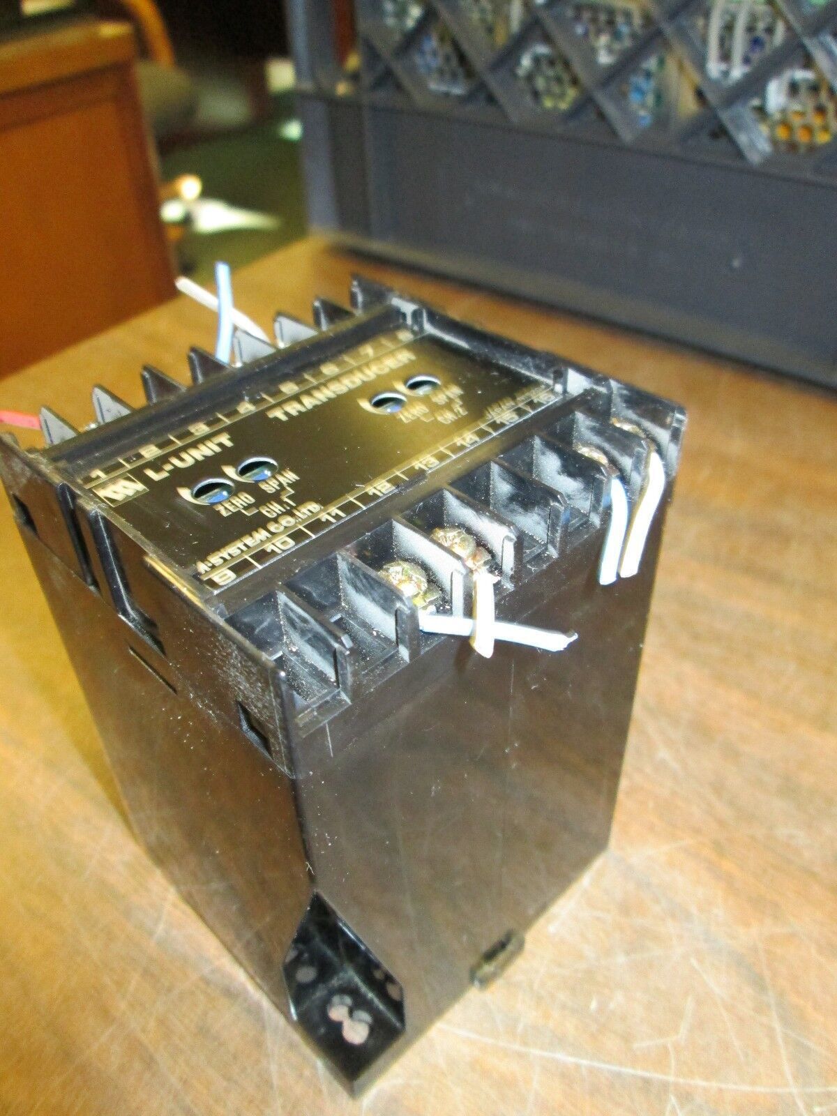 M-System CT Transducer L2CNE-54 Input: 0-5A AC Output: 0-10V DC Used