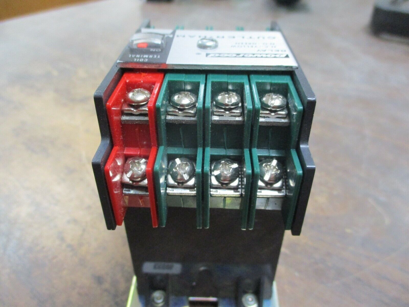 Cutler-Hammer Type R "Powereed" Relay D40RB 120V Coil Used