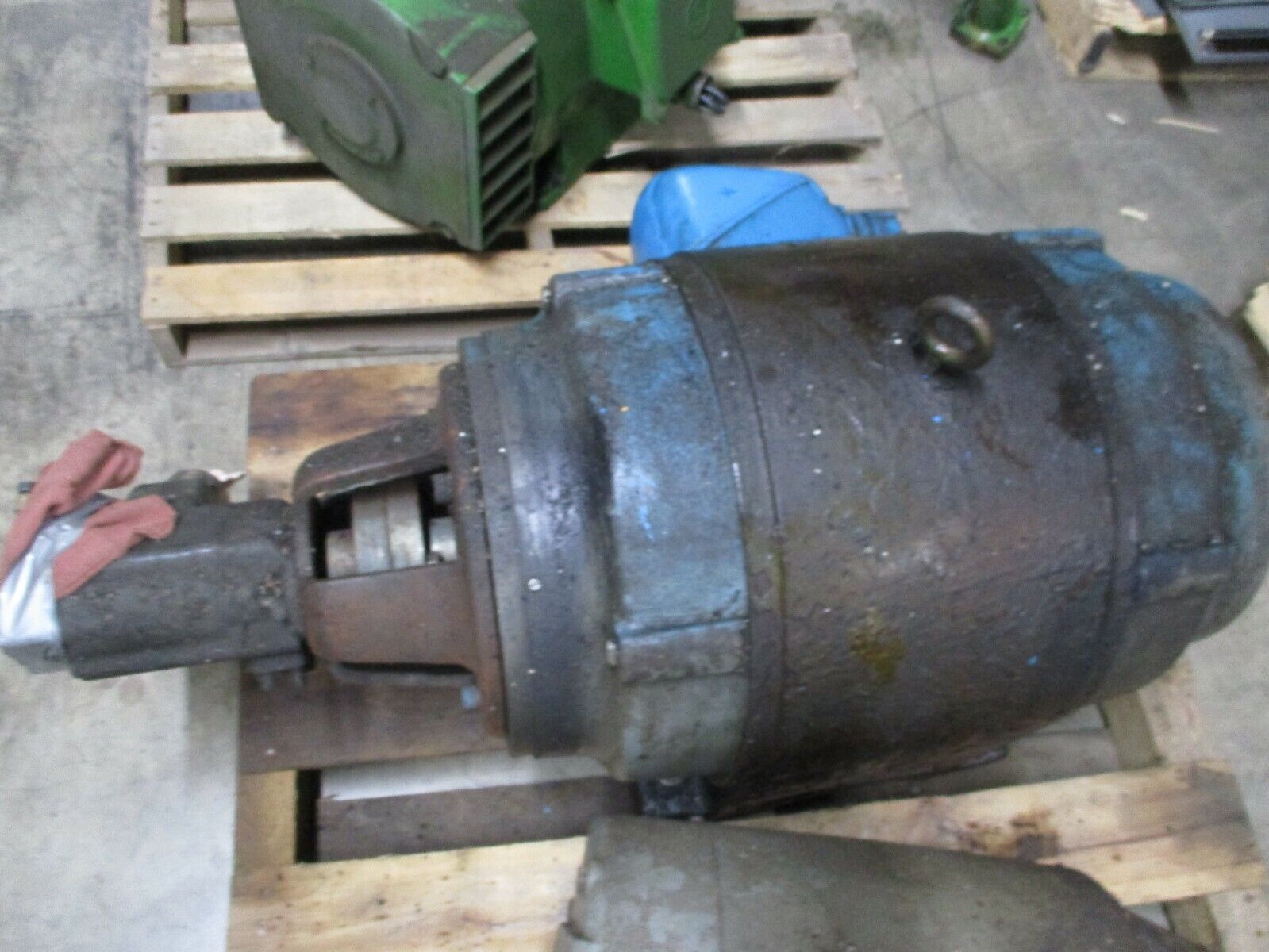 Vickers Vane Pump w/ Motor F32520V14A81BC 10130 50HP 1200RPM 220/440V 126/63A