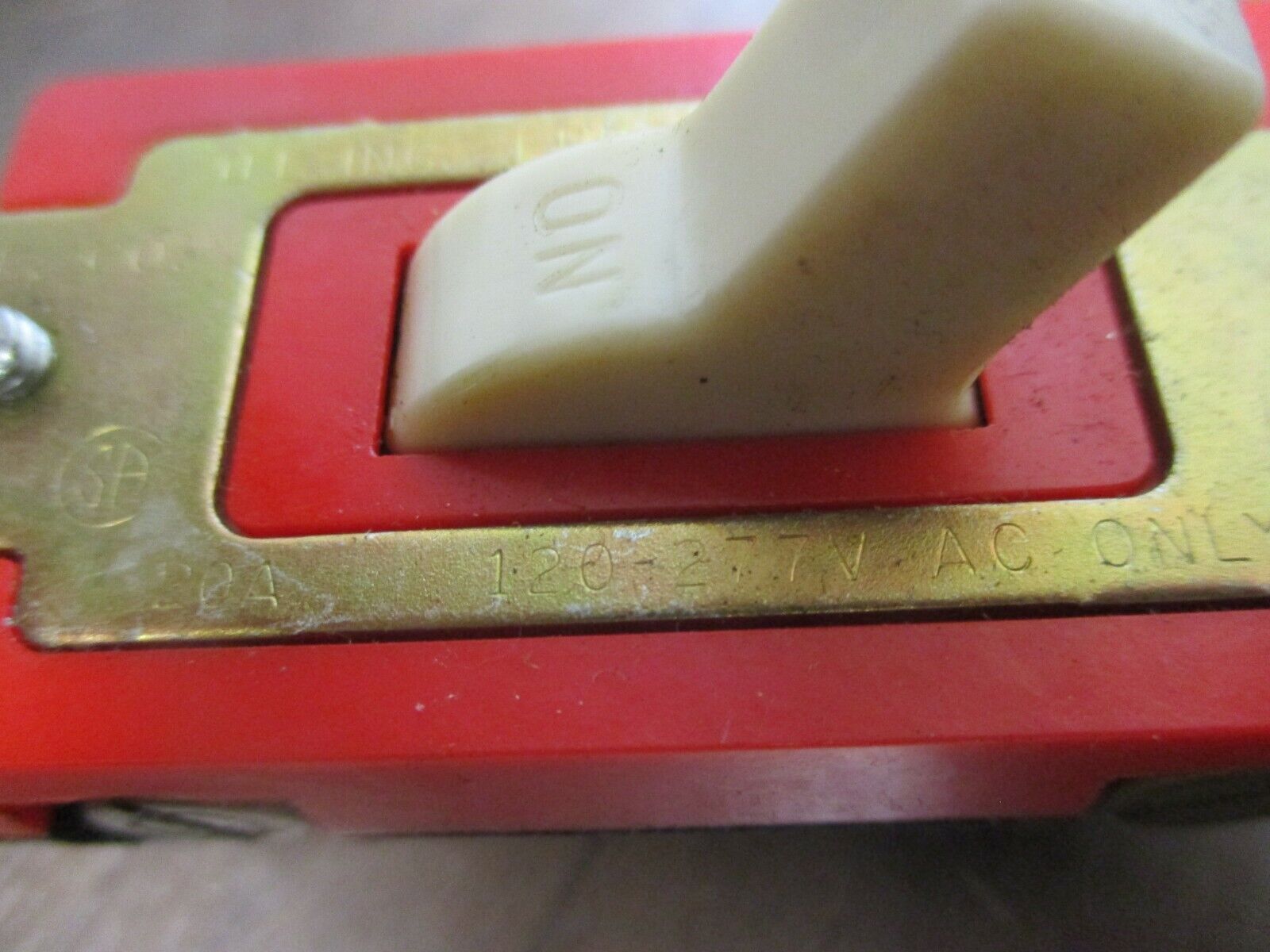 GE Grounding Switch 5952-2G 20A 120V Red New Surplus **Missing Mounting Screws**