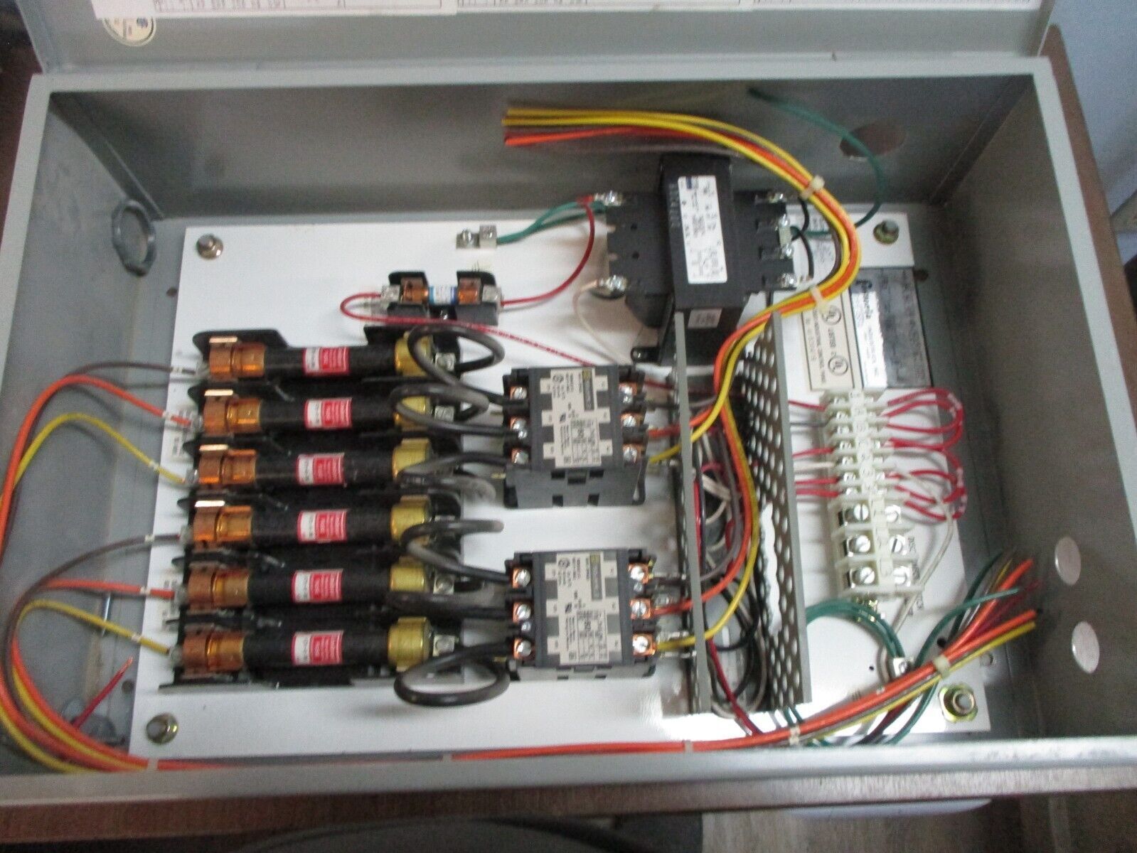 Fostoria Wall Infrared Contactor Enclosure FPC-463-2FP 8.3kW 480V 100A 3Ph 60Hz