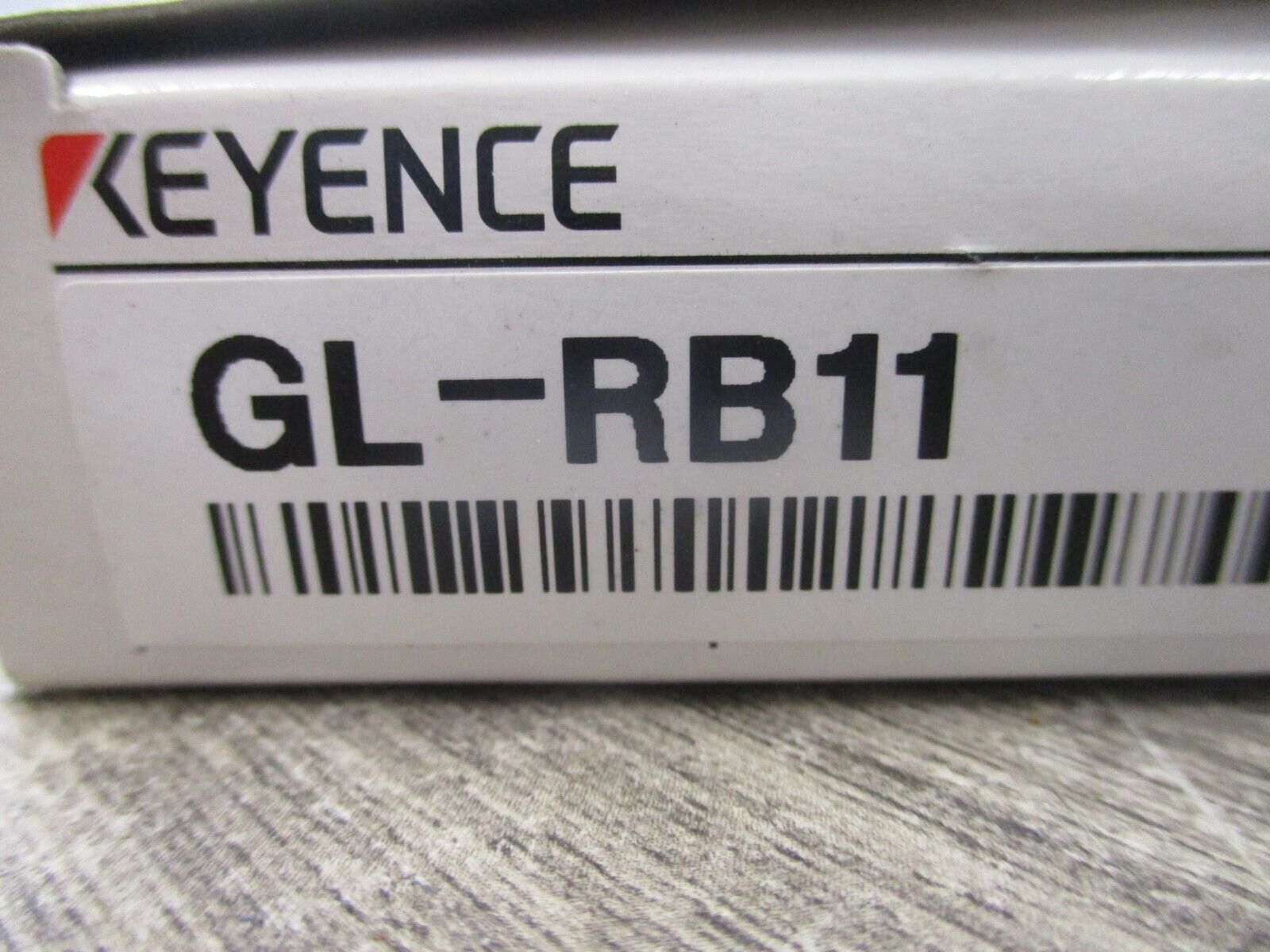 Keyence Straight Mounting Bracket GL-RB11 New Surplus