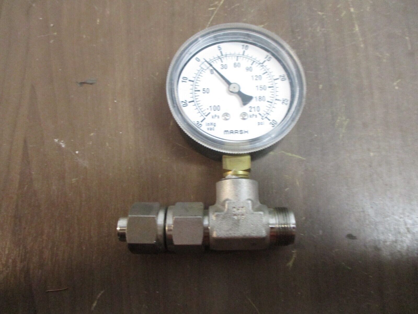 Marsh Pressure Gauge Range: -30 to 30 PSI Used