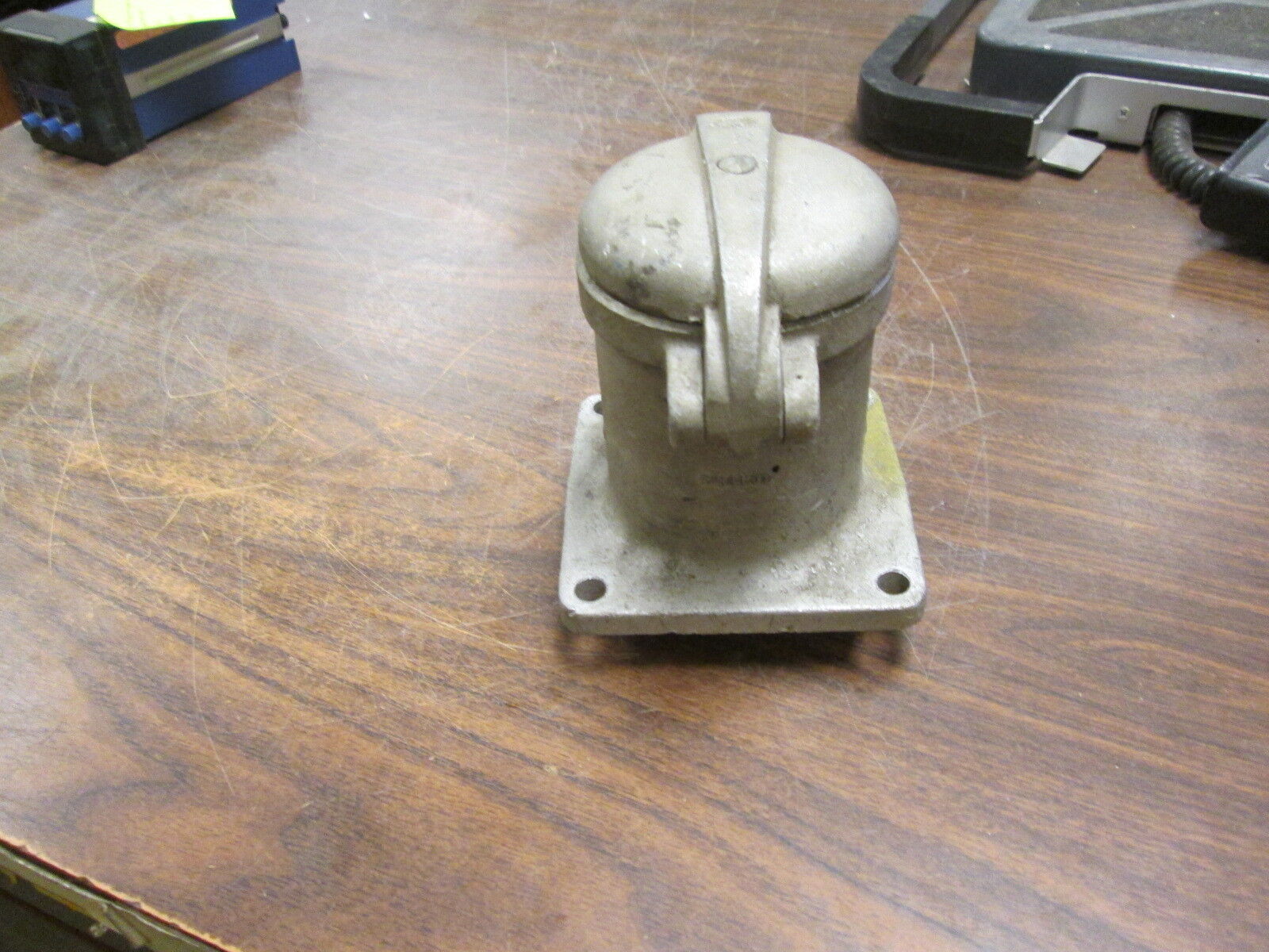 Appleton Receptacle ADR6044 60A 600V 4W 4P Used