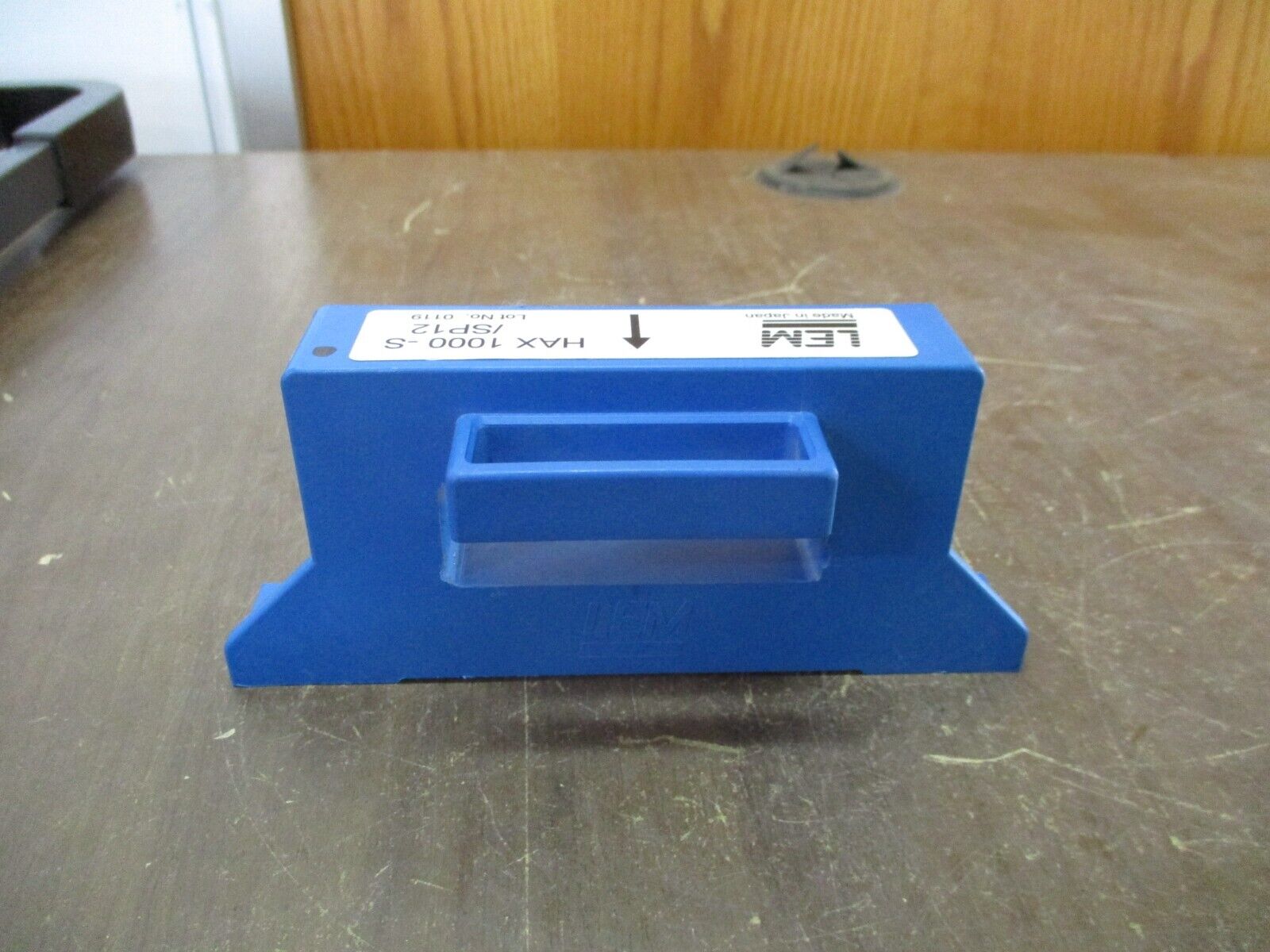 LEM Current Transducer HAX1000-S/SP12 Used