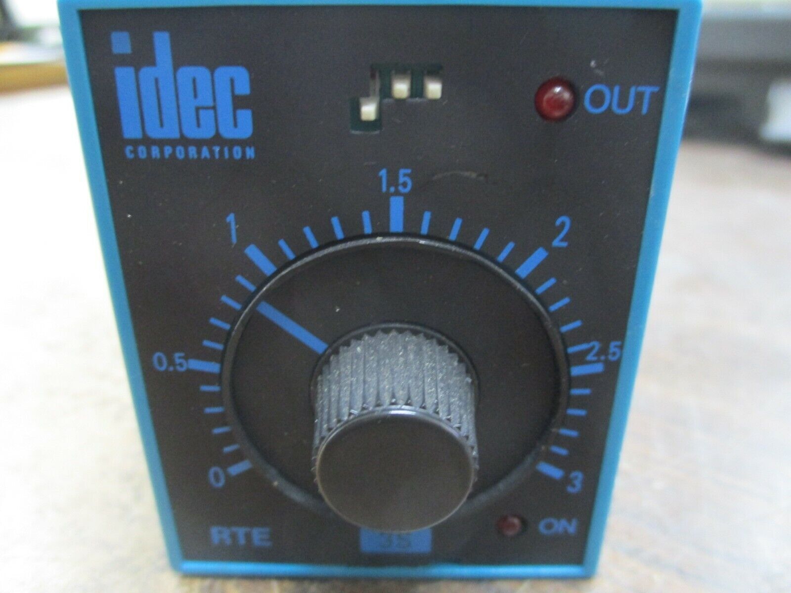 IDEC Electric Timer RTE-PF1 24VDC Used