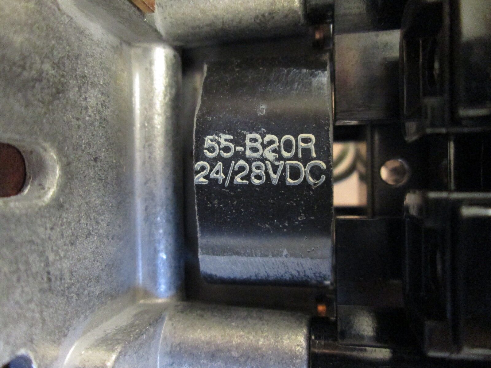 GE Contactor CR353AB2AR1 24/28VDC Coil 25A 2P New Surplus