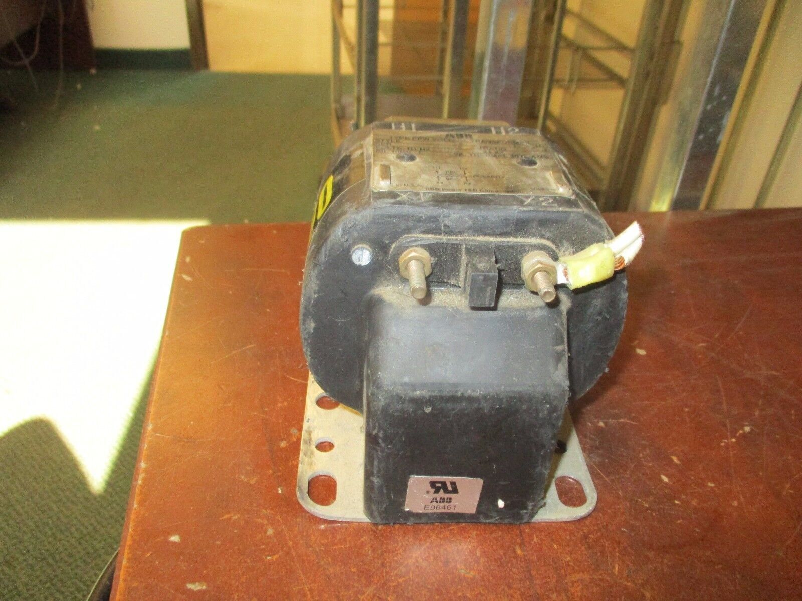 ABB Type PPW Voltage Transformer 7526A04603 Ratio 2.5:1 10kv BIL Used