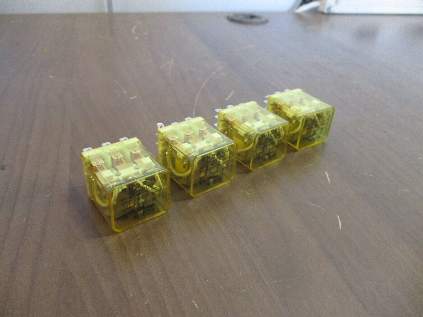 Idec Relay RH3B-U 120V *Lot of 4* Used
