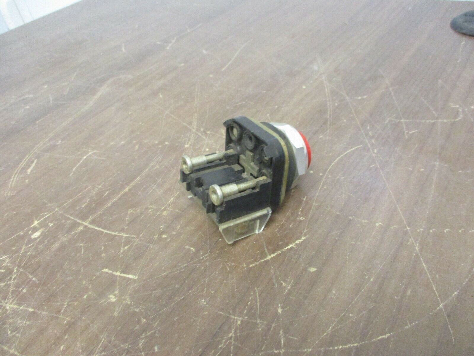 Allen-Bradley Push Button 800T-B Ser. T Red Nema 4, 13 Used