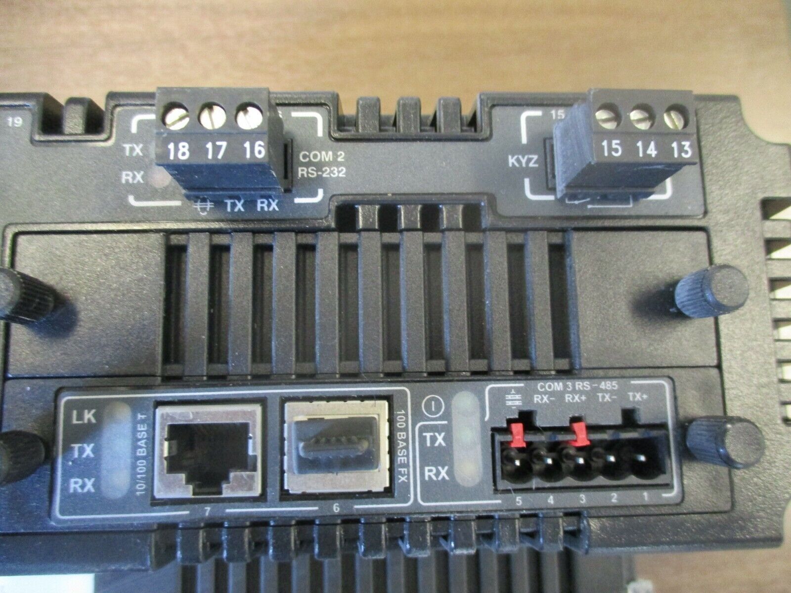 Square D PowerLogic Circuit Monitor CM4000T Ser. E1 KYZ: 240VAC 300VDC Used