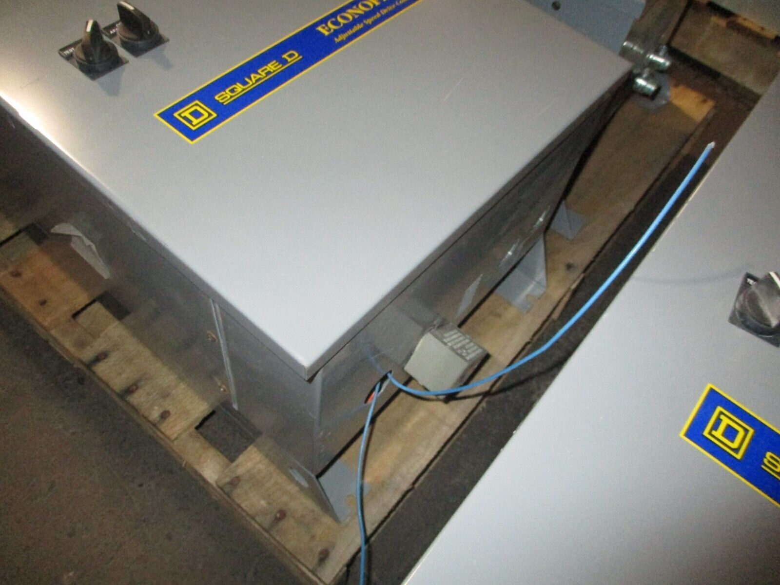 Square D Econoflex Altivar AC Drive w/ Bypass 8839 58EGG4VY Ser. A 7.5HP 3Ph