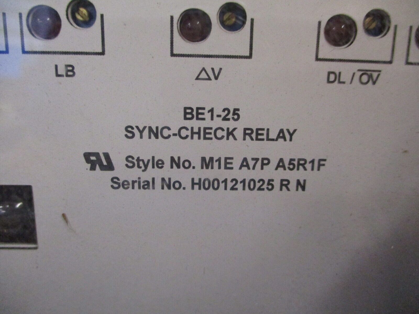 Basler Electric BE1-25 Sync-Check Relay M1E A7P A5R1F Used