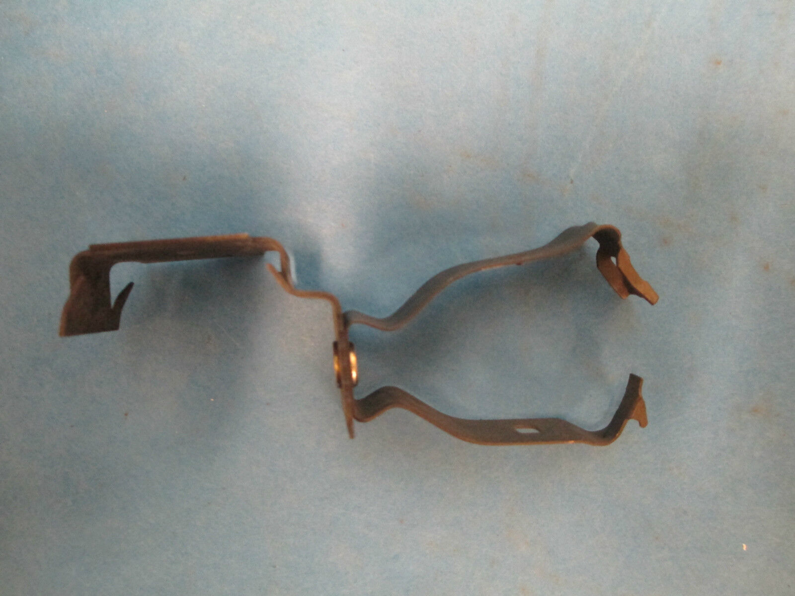 Cooper Conduit to Stud Fastener, BG-16-B5, Aprox 50, New Surplus!