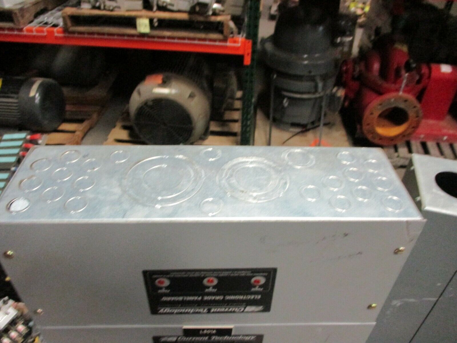 GE Main Breaker Circuit Breaker Panel w/Surge Suppressor AQU3422MBX 225A Max 3Ph