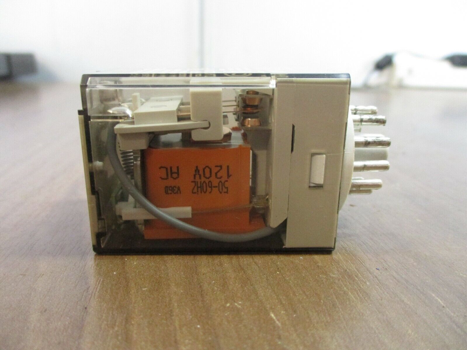 Allen-Bradley Relay 700-HA33A1-4 Ser. D 10A 120V 50/60Hz New Surplus