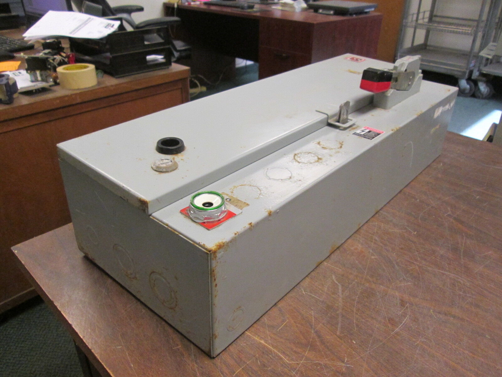 Cutler-Hammer Non-Fusible Size 1 Combination ECN1801BQA 120V Coil 3Ph 3P Used