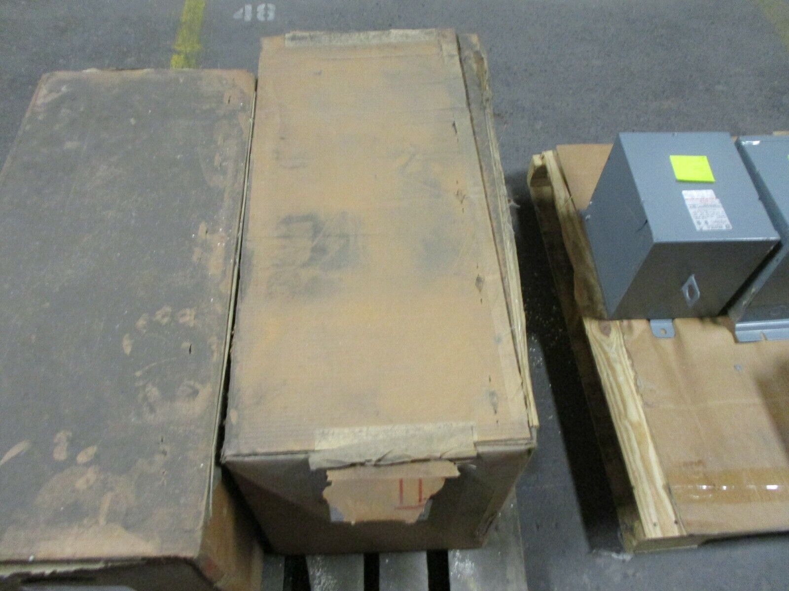 Cutler-Hammer SV9000 AC Drive SV9040AS-5M0A00 40HP 440-500V 3Ph 60Hz New Surplus