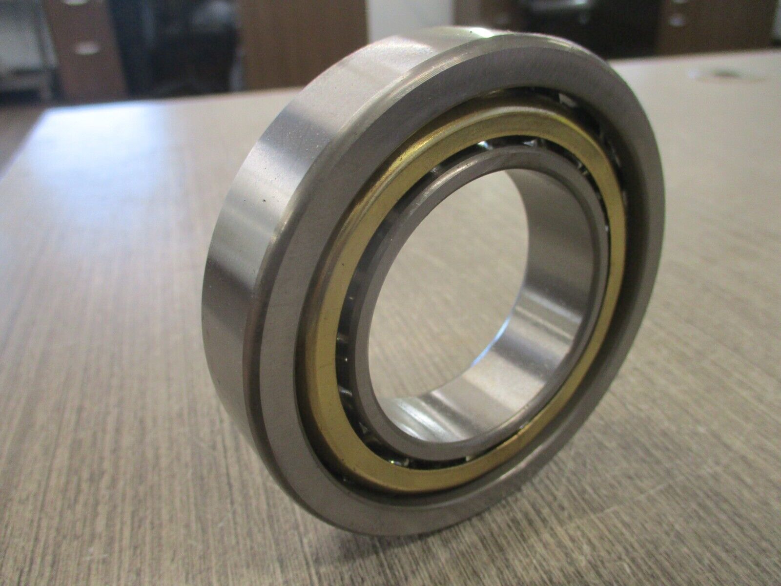 NSK Bearing 7210BYG New Surplus