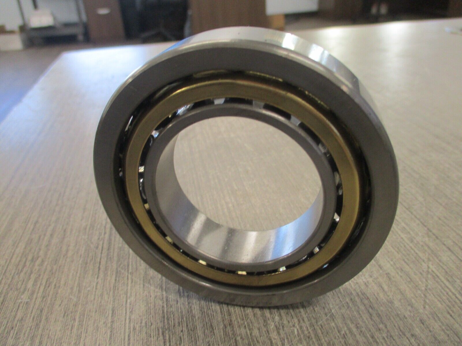 NSK Bearing 7210BYG New Surplus