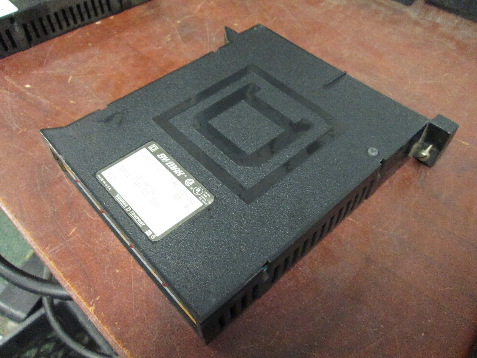 Square D Symax Input Module 8030 CIM-101 120V AC/DC 30mA Series B Used