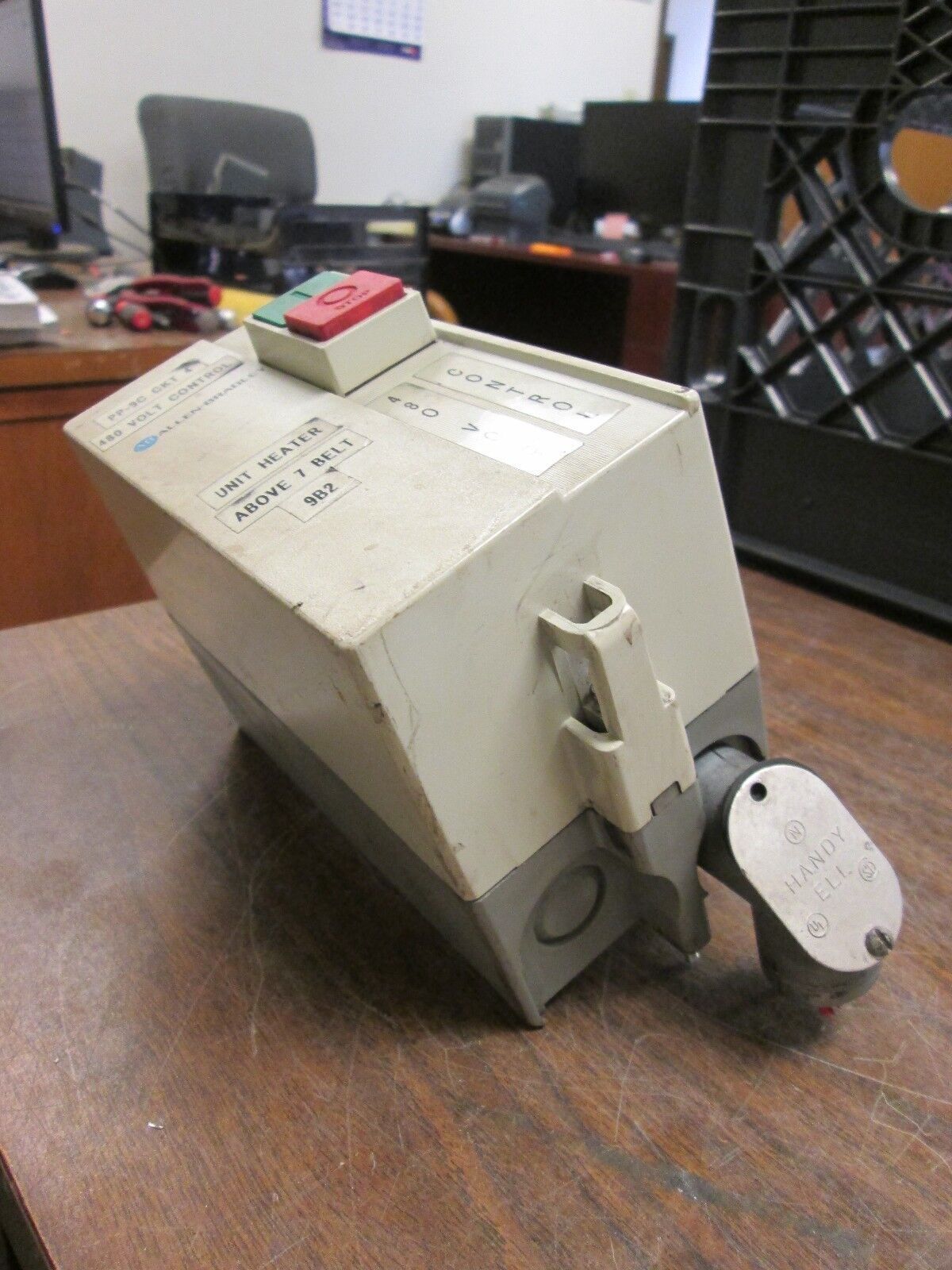 Allen-Bradley Enclosed Contactor 100-A12NB13 Solid State Overload 480V Coil Used