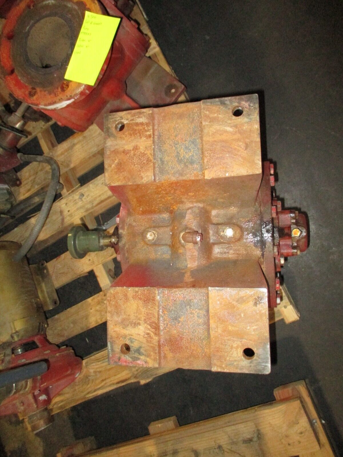 Bell & Gossett Pump P75545 Inlet: 4" Outlet: 4" Used