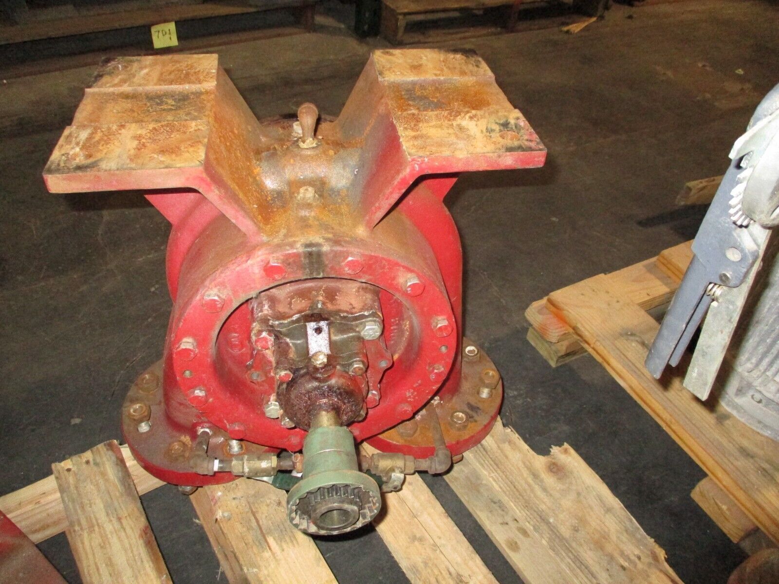 Bell & Gossett Pump P75545 Inlet: 4" Outlet: 4" Used