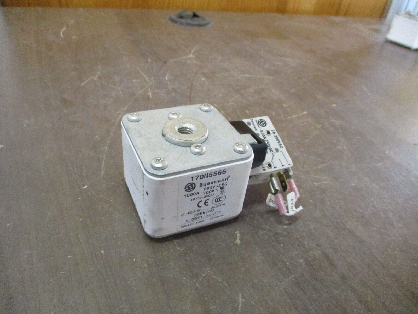 Bussmann Fuse 170M5566 700V 1000A Used