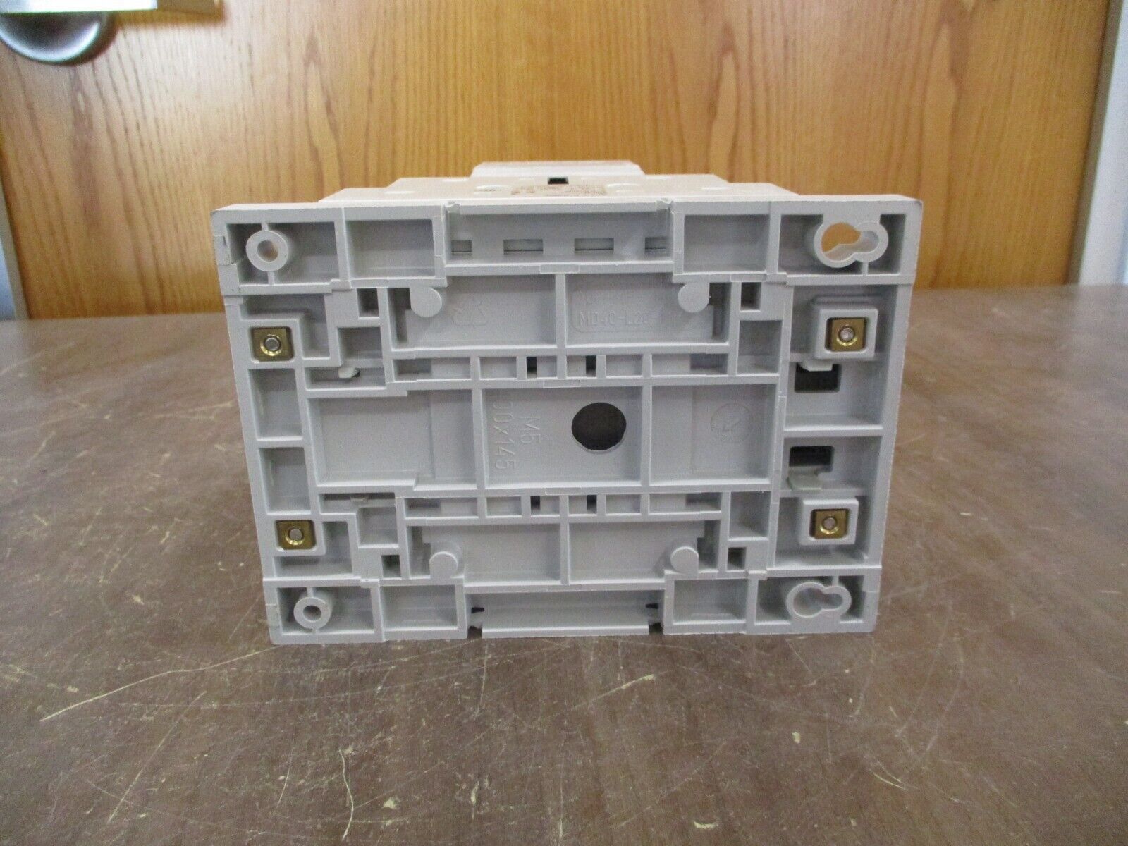 Allen-Bradley Contactor 100-D115D11 Ser. B 120V Coil New Surplus