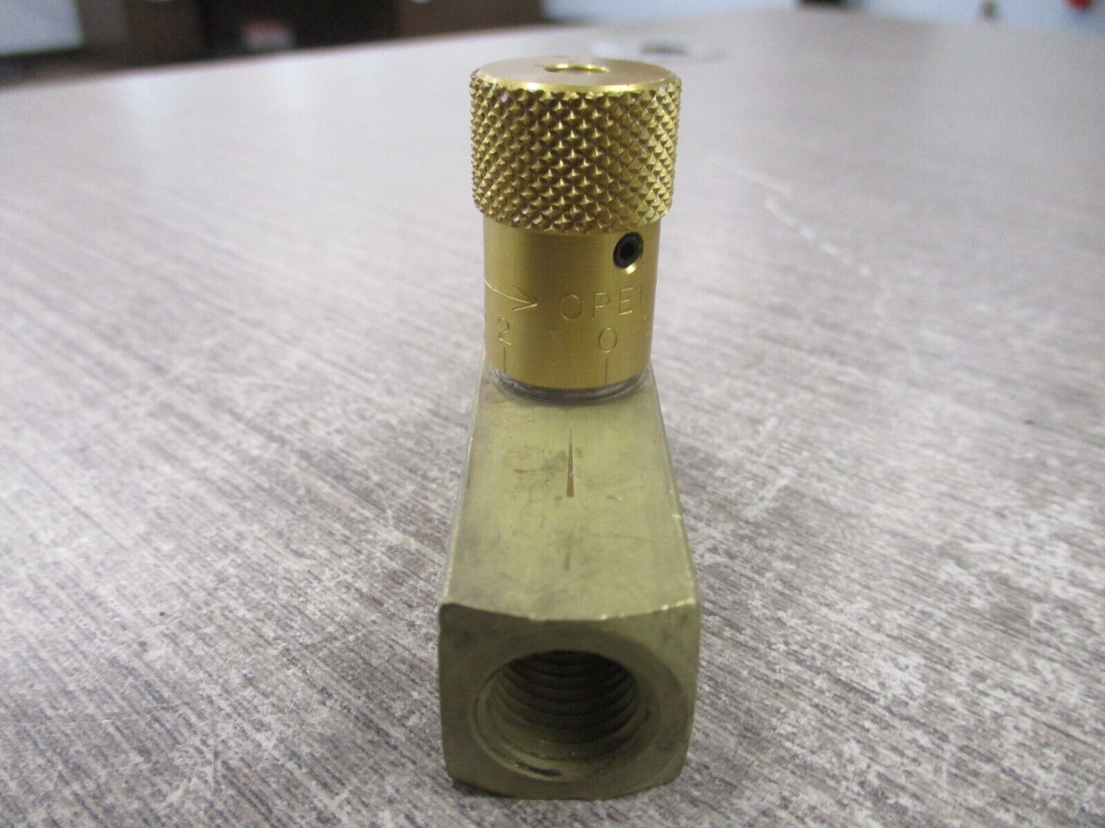 Deltrol Easy Read Flow Control Valve EF 20 B Used