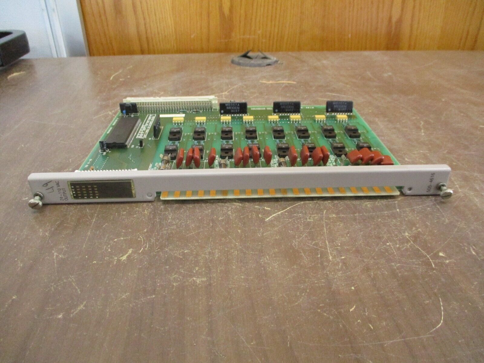 Siemens Output Module 505-4616 24-110VAC Used