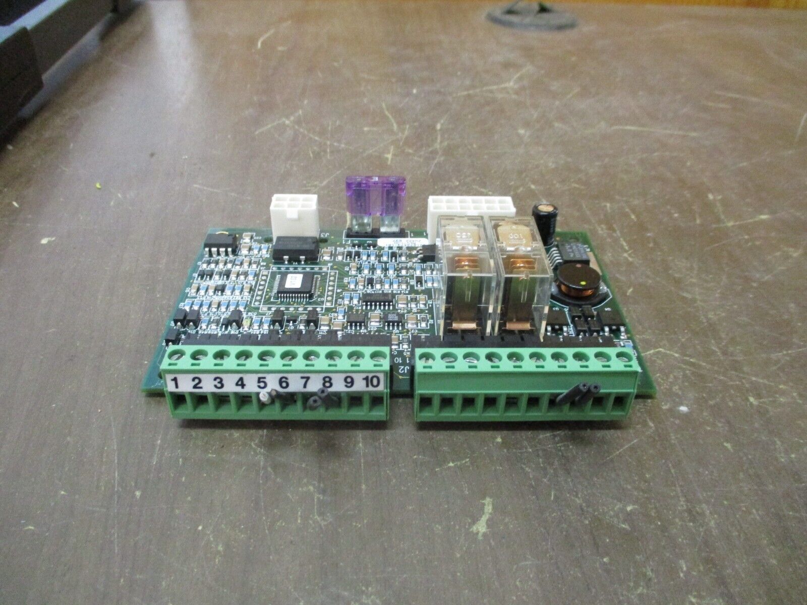 Eaton Control Board 101073473-101 Rev. C00 Used