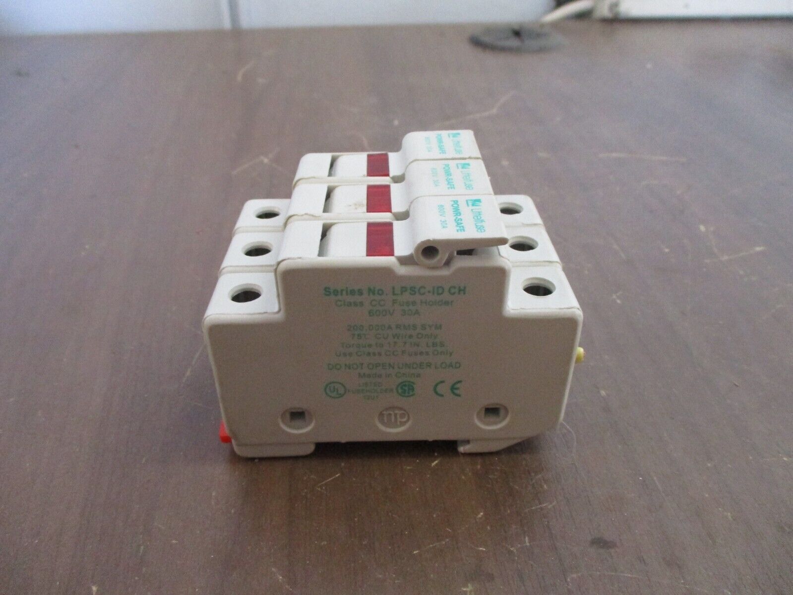 Littelfuse Powr-Safe Fuse Holder LPSC-ID CH 30A 600V 3P Used