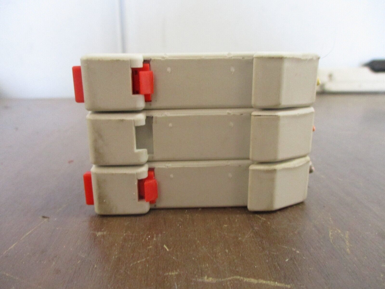 Littelfuse Powr-Safe Fuse Holder LPSC-ID CH 30A 600V 3P Used