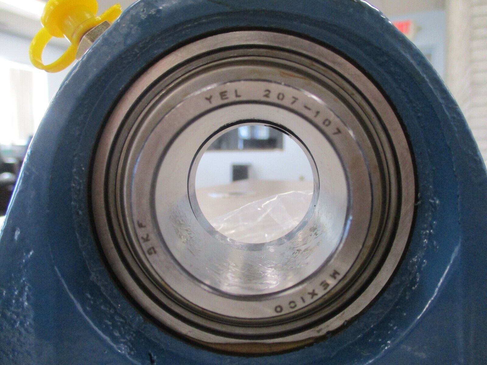 SKF Pillow Block Bearing SY 1.7/16 WM New Surplus