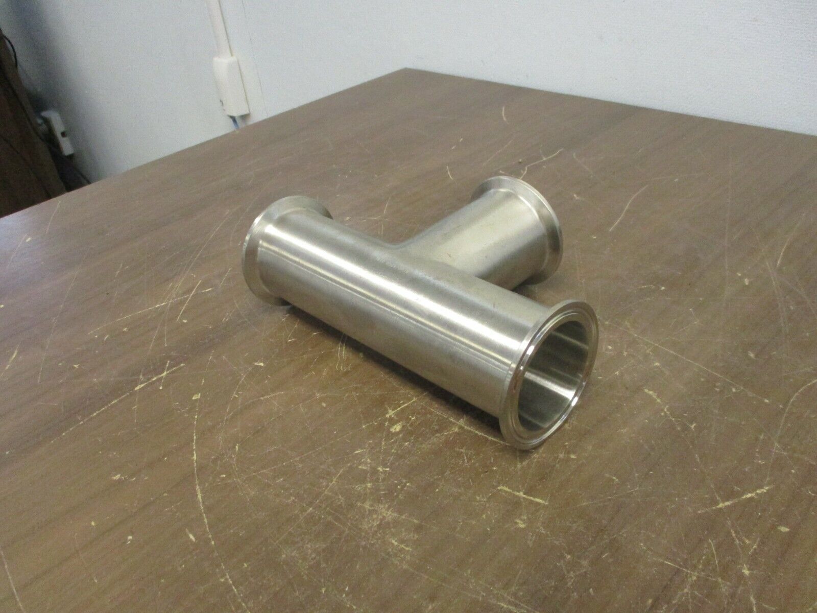 Dixon Stainless Steel Sanitary Tee B7MP-R200 (3) 2" Ends Used