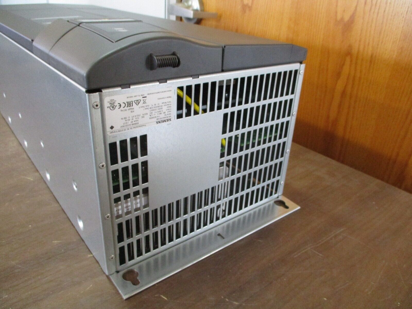 Siemens MicroMaster 440 AC Drive 6SE6440-2UD33-0EA1 40HP *Damaged Box*